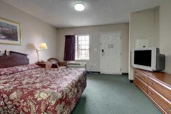 Intown Suites Extended Stay Charlotte Nc -East Independence Ngoại thất bức ảnh